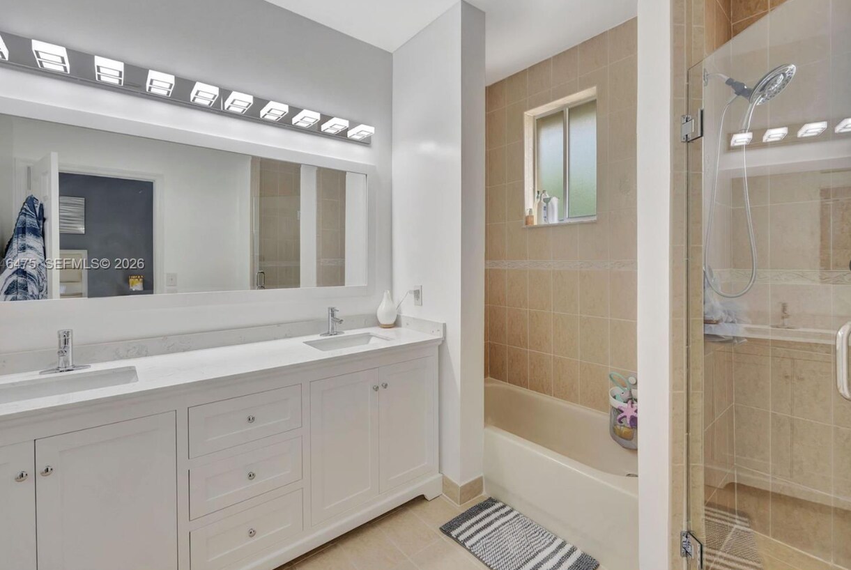 Building Photo - 11227 SW 230th Ter