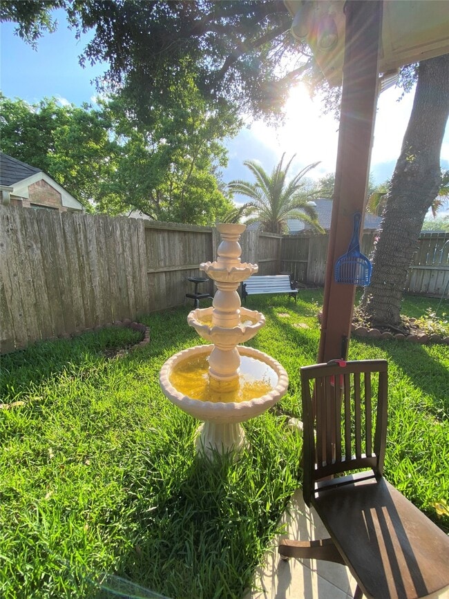 Building Photo - 6918 Springcrest Ct