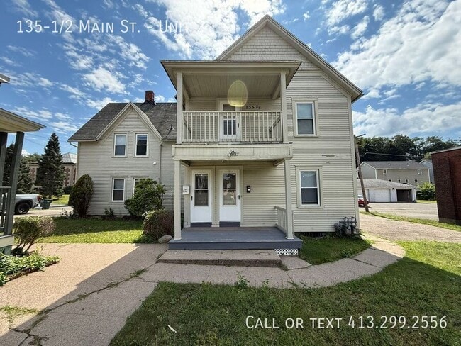 Building Photo - 135 1/2 Main St