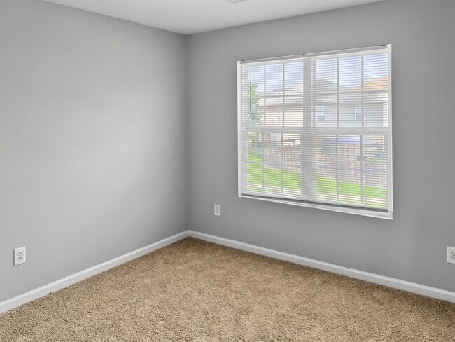 Building Photo - 3457 Kernstown Dr