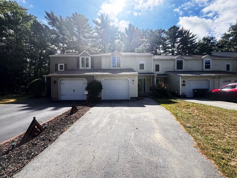 Building Photo - 46 Deer Run Dr