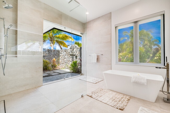 Building Photo - 16 Kumu Niu Pl