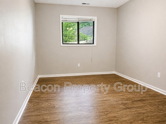 Building Photo - 102 Saltlick Trace