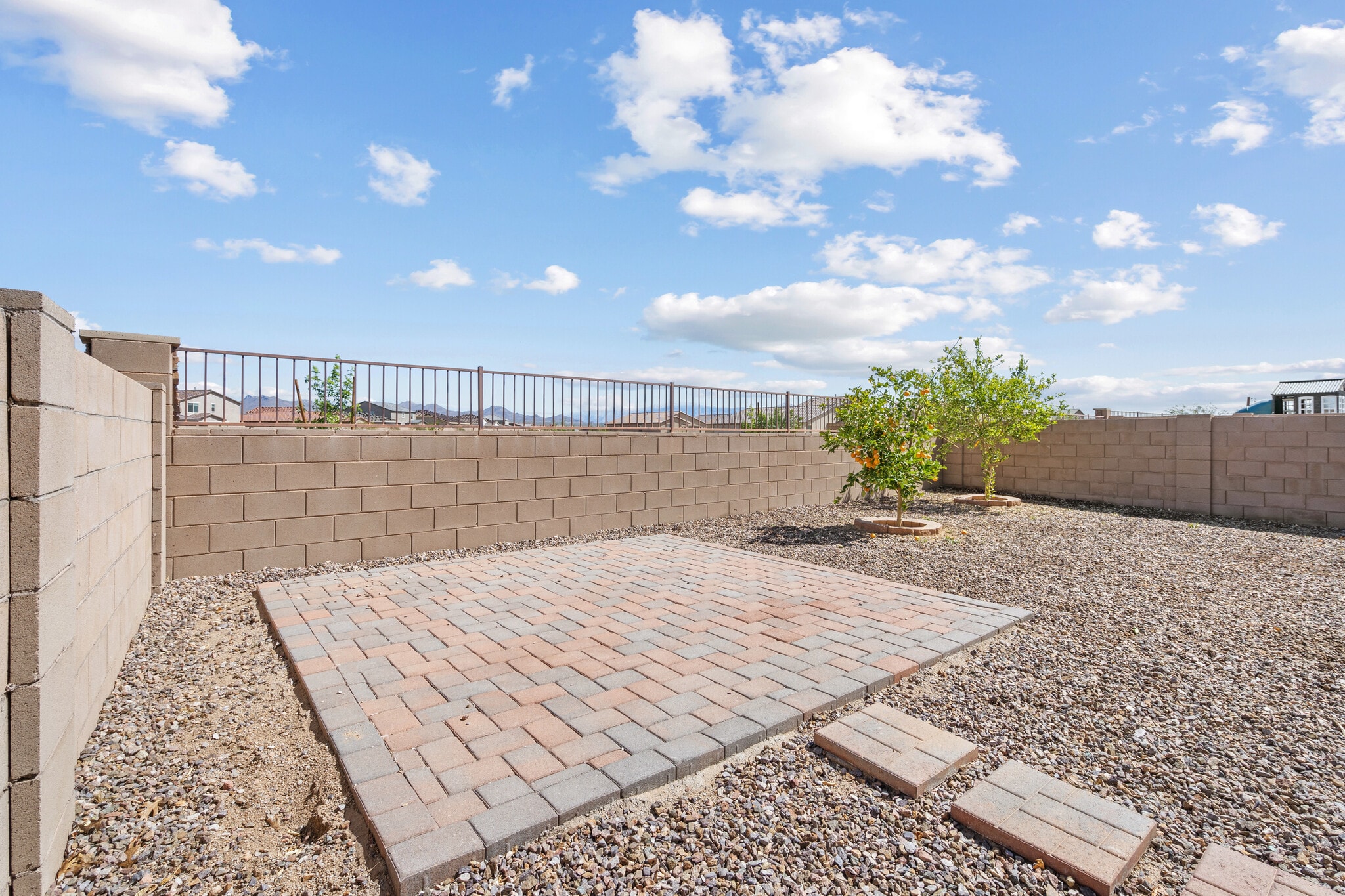 Building Photo - 12366 N Cervelli Ave
