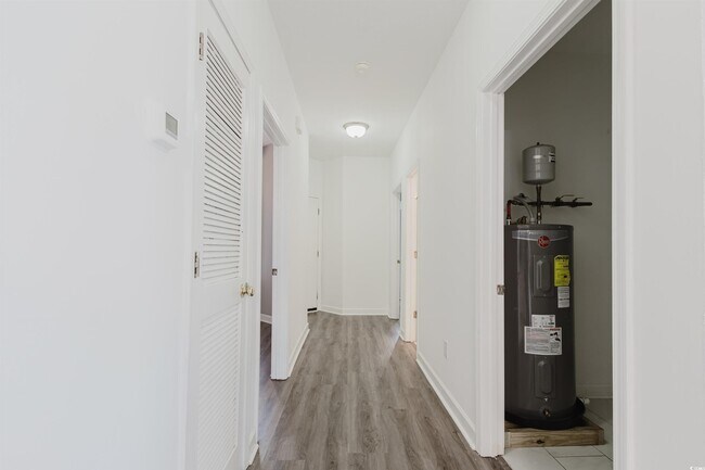 Building Photo - 171 Westhaven Dr