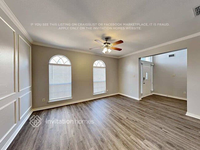 Building Photo - 6208 Sandstone Dr