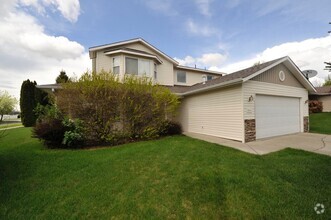 Building Photo - Broadmoore Community, 4 bed 2.5 bath