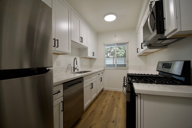 Interior Photo - 527