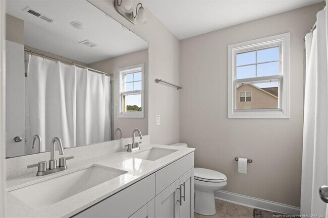 Building Photo - 229 Turkey Trot Ln