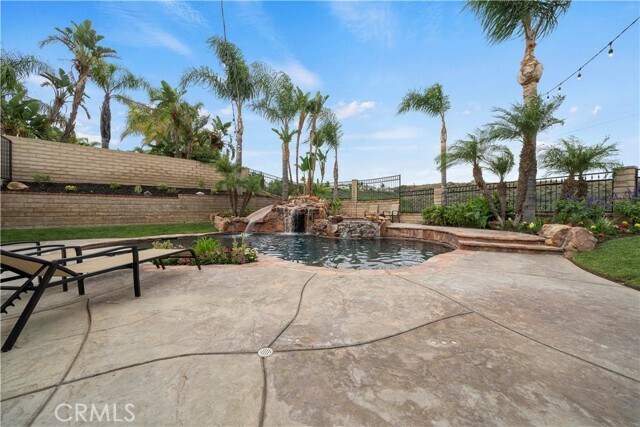 Building Photo - 28470 Rodgers Dr