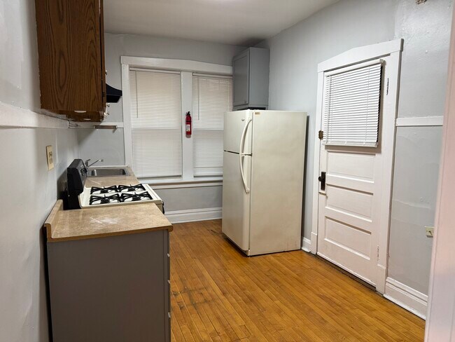 Building Photo - 217 A Washington Blvd