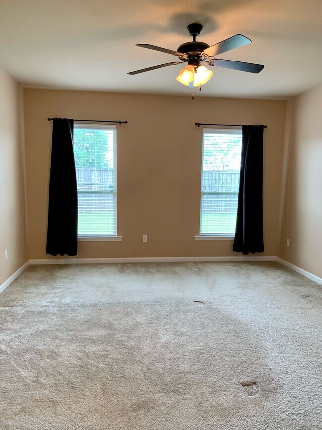 Building Photo - 3BD/2BA House for Lease in Magnolia Lakes - Close to LSU
