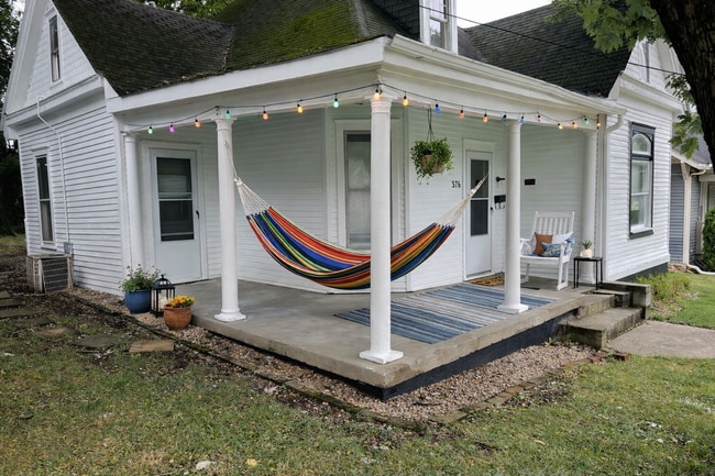 Building Photo - 376 Park Ave