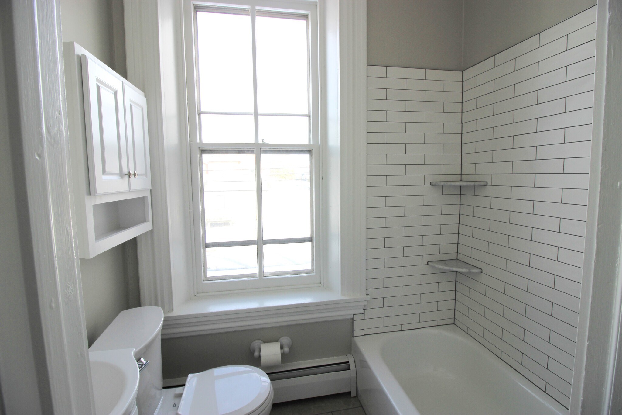 Building Photo - 322 Hodgson St