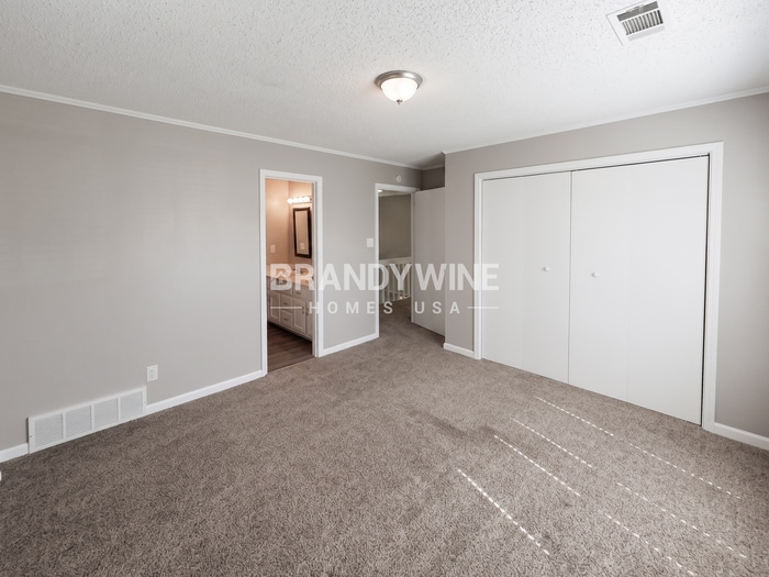 Building Photo - 8606 Dena Cove W