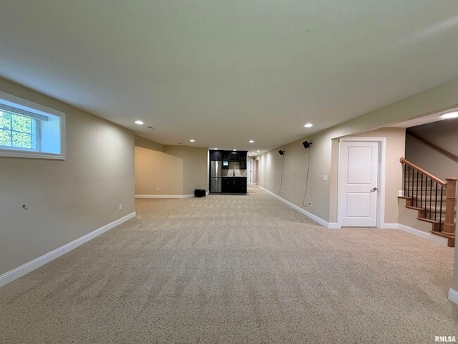 Building Photo - 1805 Blue Stone Dr