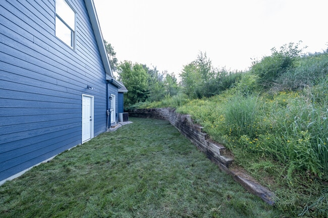 Building Photo - 14770 81st Ave N