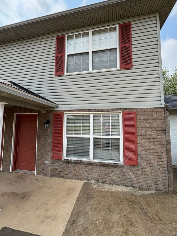 Primary Photo - 3301 SW Victoria Pl