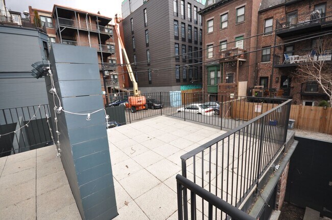Building Photo - 659 Massachusetts Ave