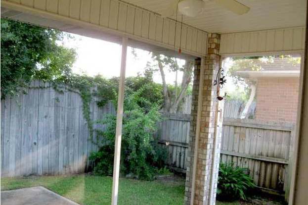 Building Photo - 4114 Oak Pointe Dr