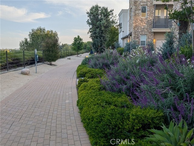 Building Photo - 86 Meridian Dr