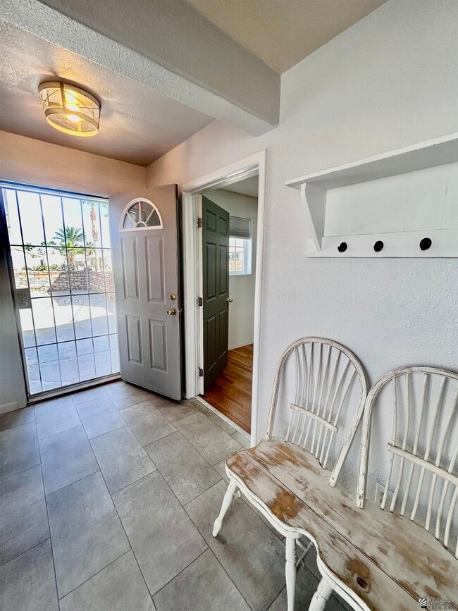 Building Photo - 13407 E 55th St