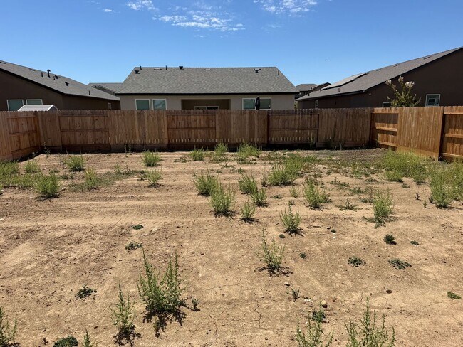 Building Photo - Brand-New 2026 Home for Rent in North Merced