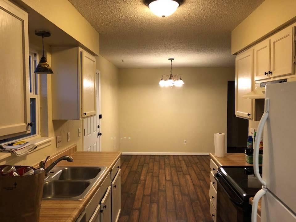 Building Photo - 2909 96th St