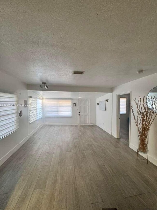 Building Photo - 18 NW 57th St