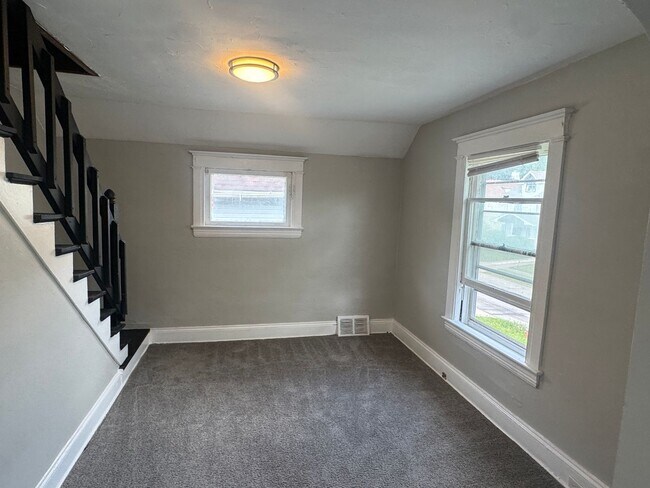 Building Photo - 12918 Ferris Ave
