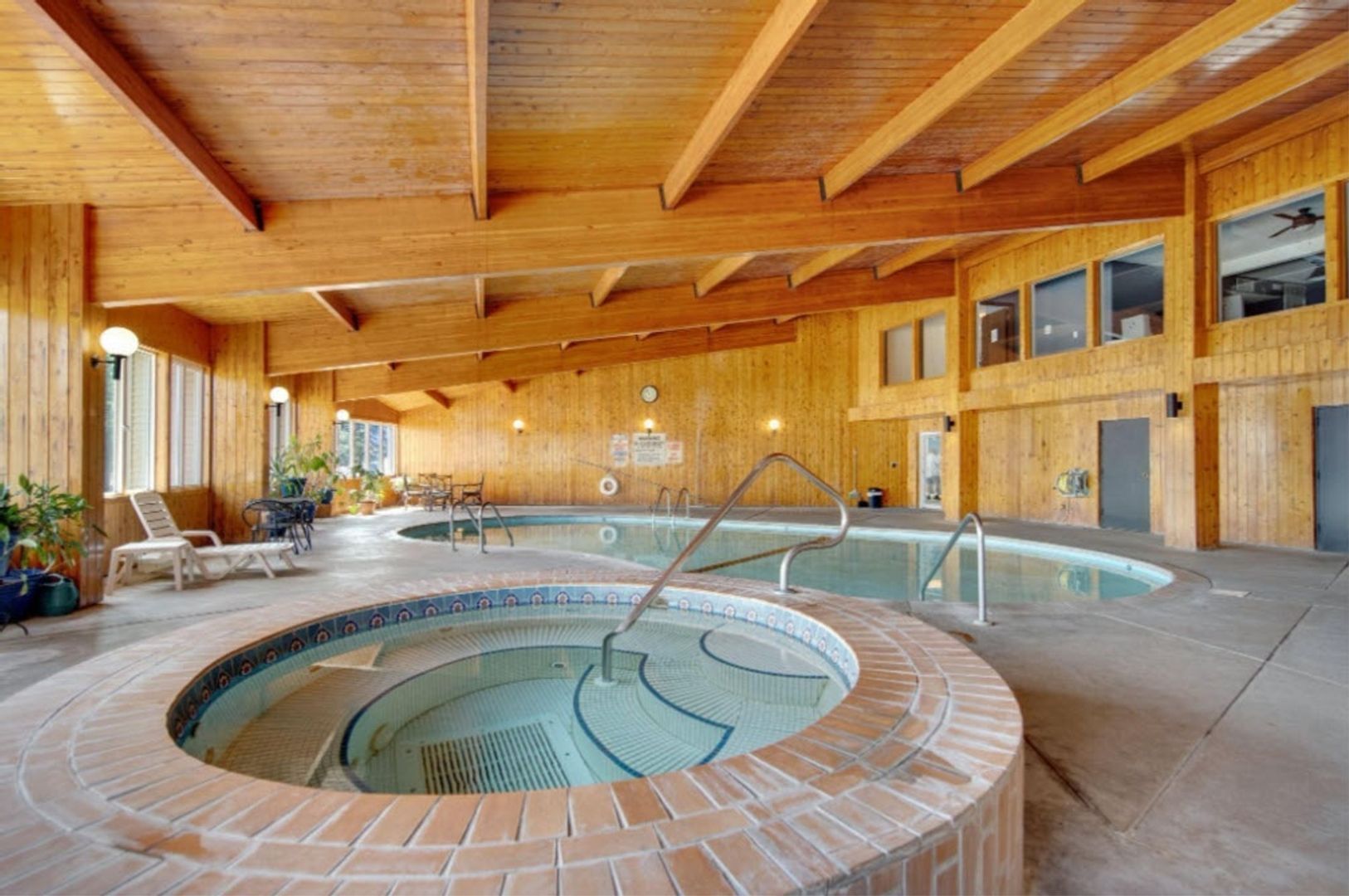 Building Photo - 6201 St Croix Trail N