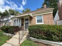 Building Photo - 805 Norfolk Ave