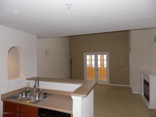 Building Photo - 8550 Touchton Rd