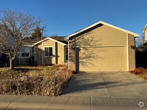 Building Photo - 3 Bedroom Fort Collins home for lease!