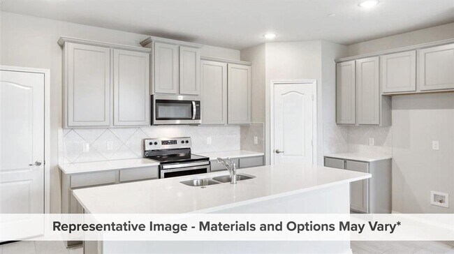 Building Photo - 2221 Greystone Dr