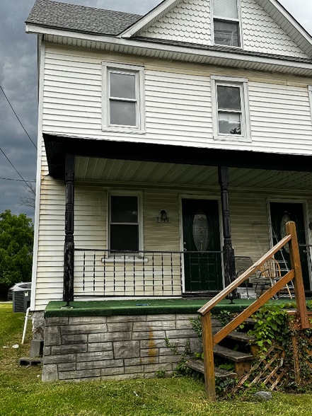 Primary Photo - 7315 Windsor Mill Rd