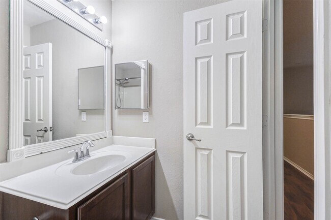 Building Photo - 24558 Folkstone Cir