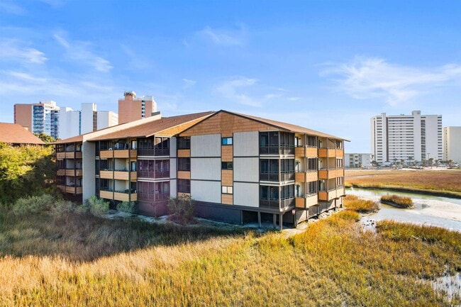 Primary Photo - 9501 Shore Dr