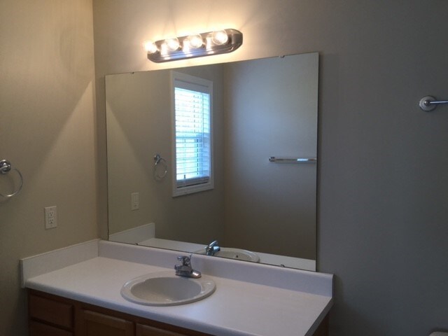 Building Photo - 6514 Highland Oak Dr