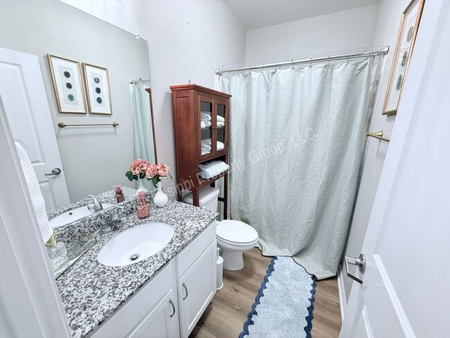 Building Photo - 3BR/3BA For Rent