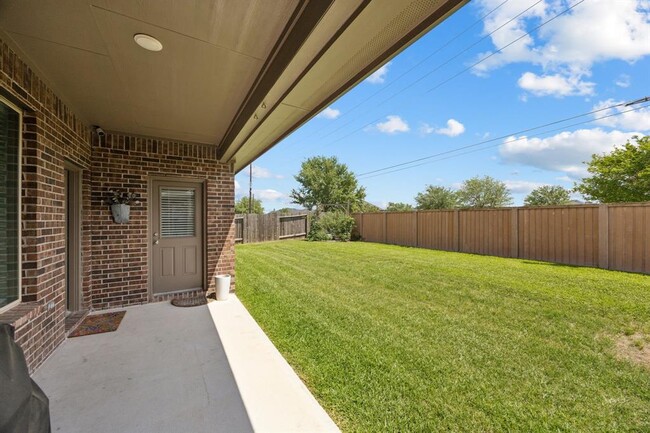 Building Photo - 3039 Forest Creek Dr