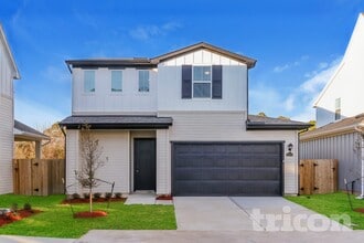 Building Photo - 22732 Terrazzo Dr