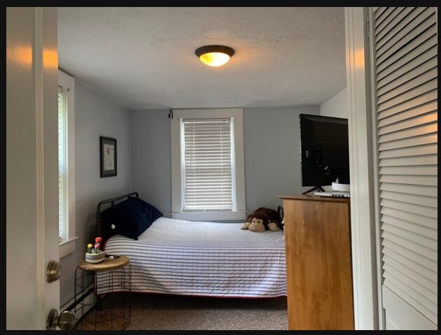 Building Photo - 39 Colony Ct