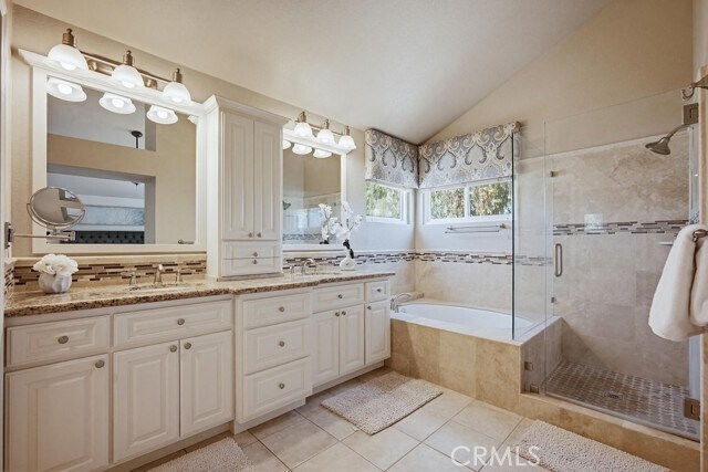 Building Photo - 3731 Columbia Cir