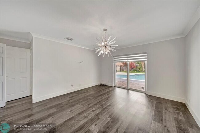 Building Photo - 6401 Crossbow Ct