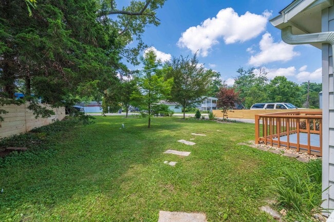 Building Photo - 2605 S Bryan St