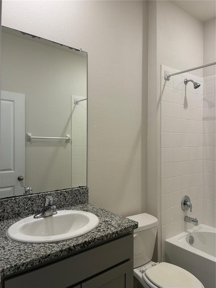 Building Photo - 8737 Bower Bass Cir