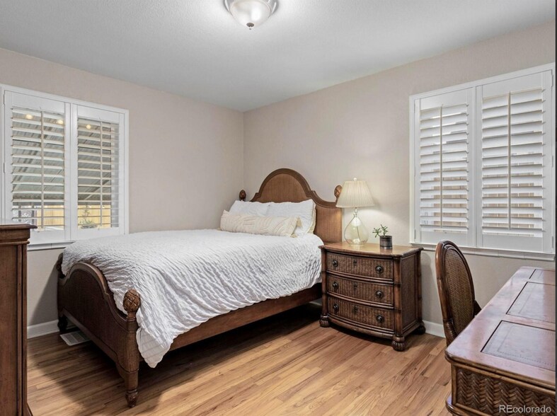 Building Photo - 2809 N Raleigh St