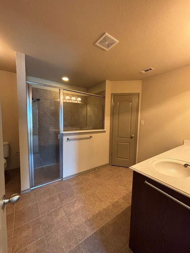 Building Photo - 1683 Potomac Dr