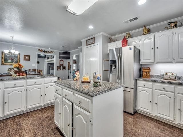 Building Photo - 4009 Villa Grove Dr